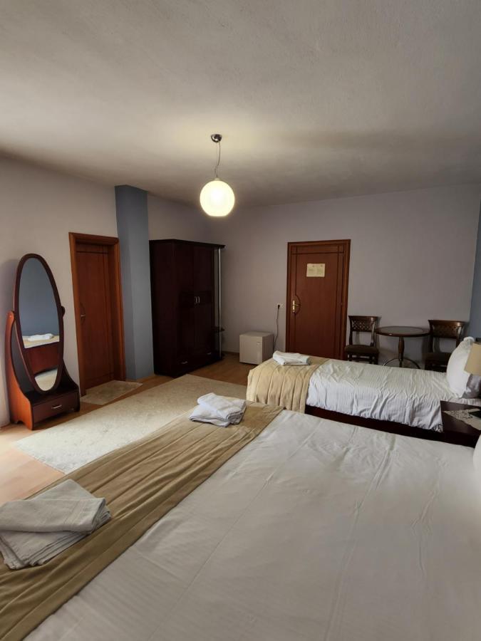 Guesthouse Bimbli Pogradec Exterior foto