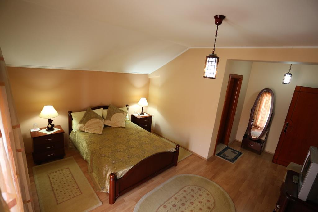 Guesthouse Bimbli Pogradec Zimmer foto